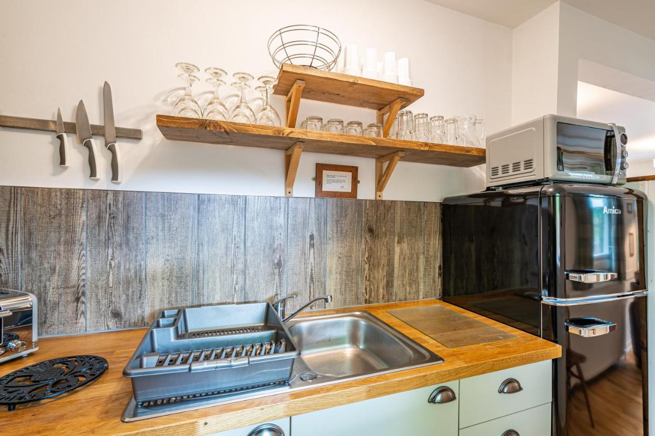 Heather Lodge 10 With Hot Tub Belladrum Екстериор снимка